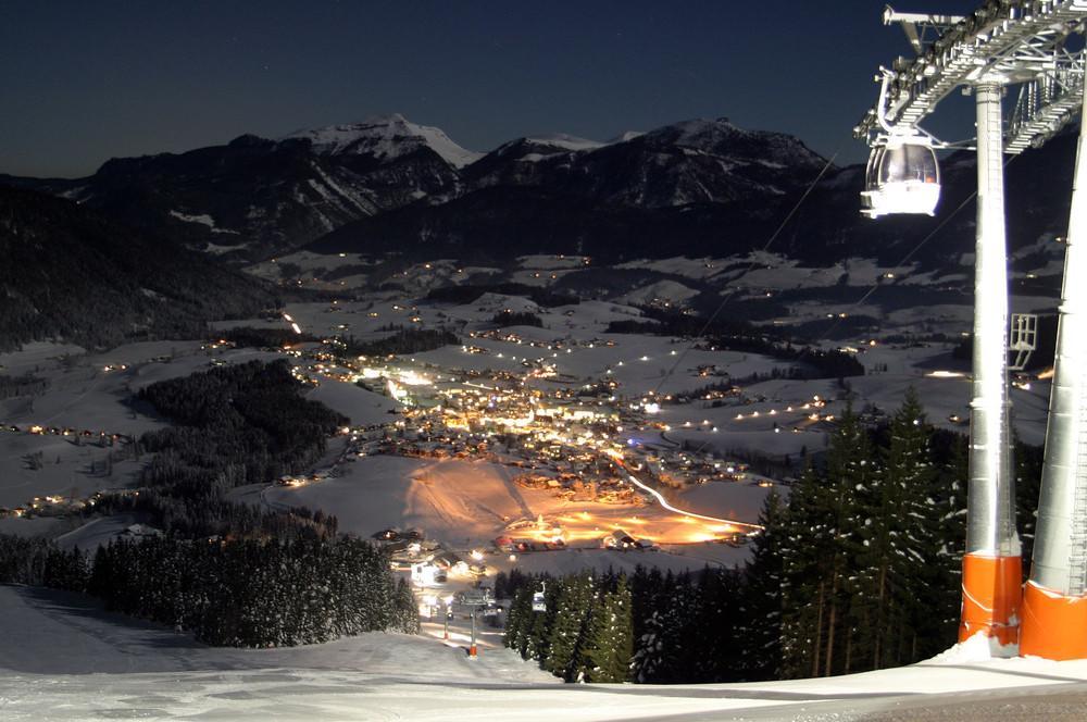 Отель Oberwotzlhof Pichl  Экстерьер фото